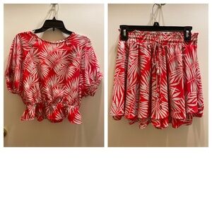 Small NWOT skorts set